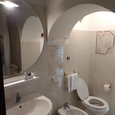 Borgo Vallelunga House *